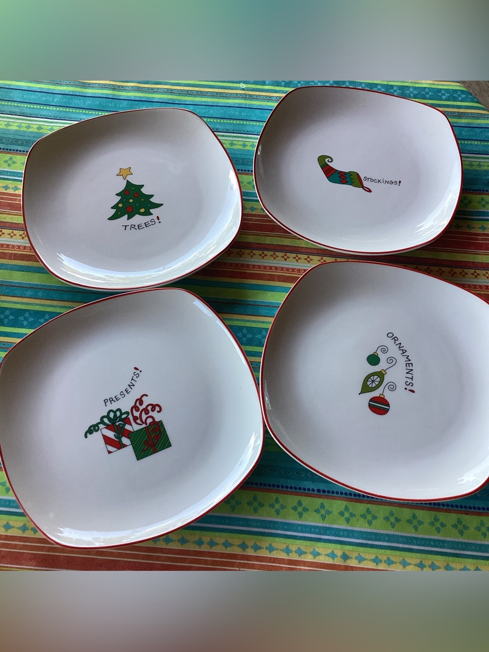 Gourmet by Fitz & Floyd Happy Holidays- set of 4 Christmas Plates